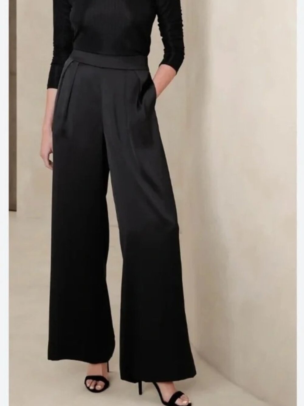 Banana Republic Wide Leg Satin Pleated Trousers Pants